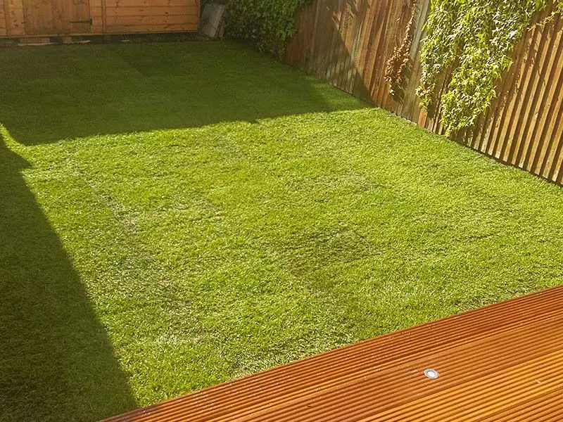 The Final Result Of The Turf Laying Project Fantastic Gardeners Jardines clásicos