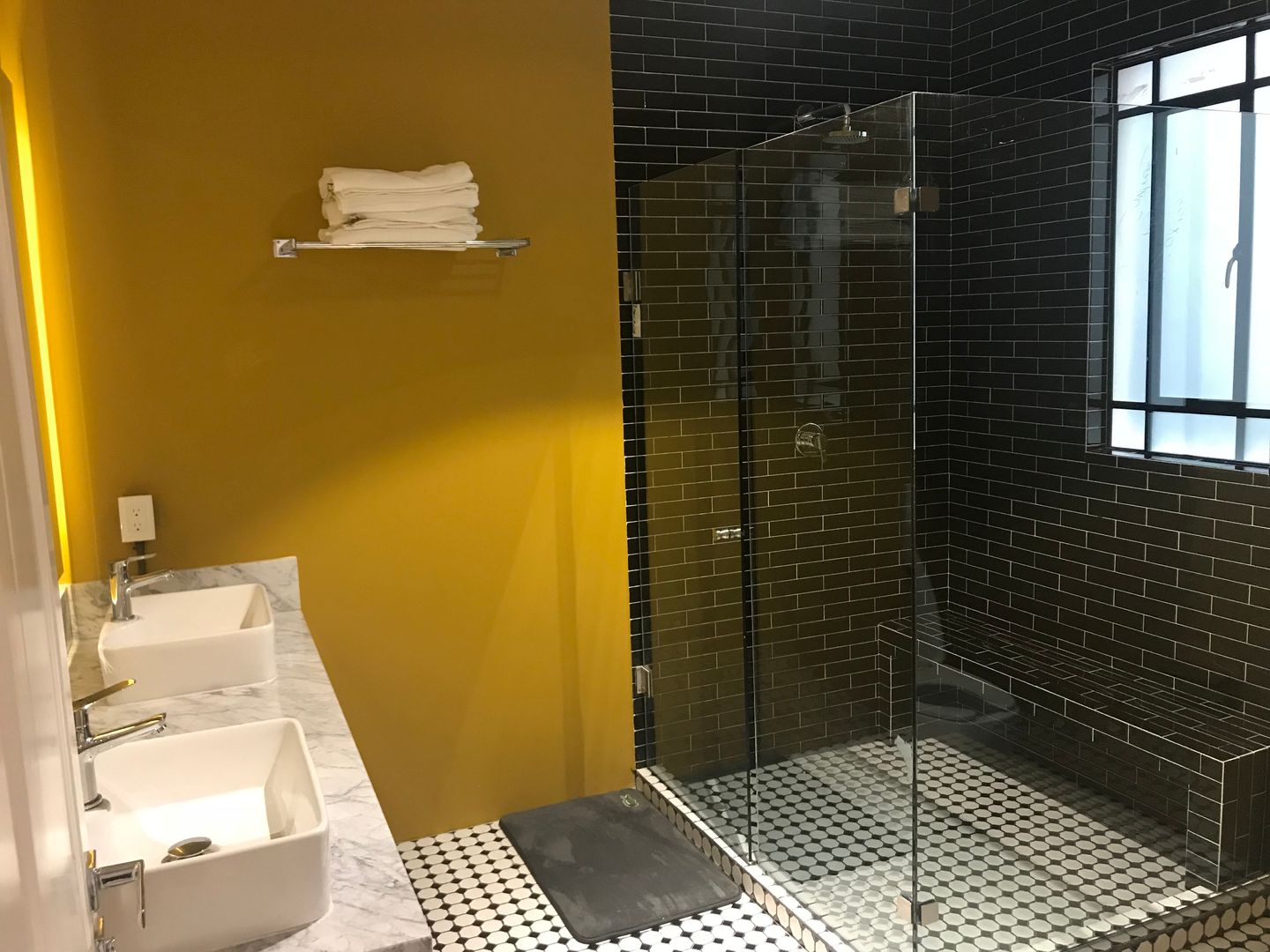 homify Phòng tắm phong cách hiện đại