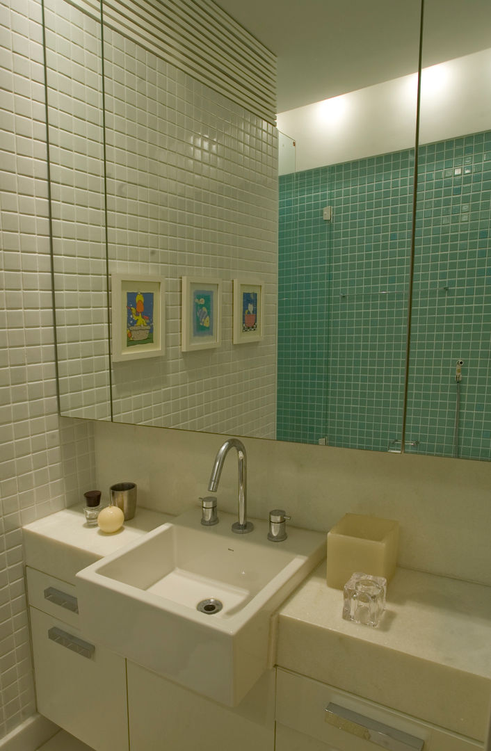 Cobertura AJM, Viviane Cunha Arquitetura Viviane Cunha Arquitetura Modern bathroom