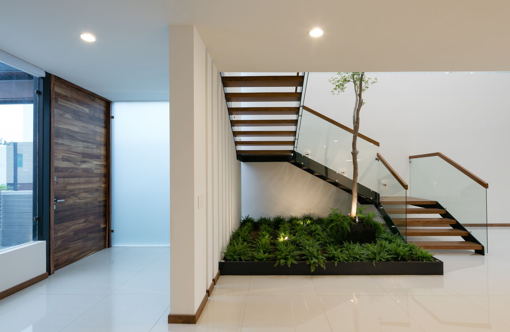 Casa G-08, SAUL LARA arquitectos SAUL LARA arquitectos Stairs