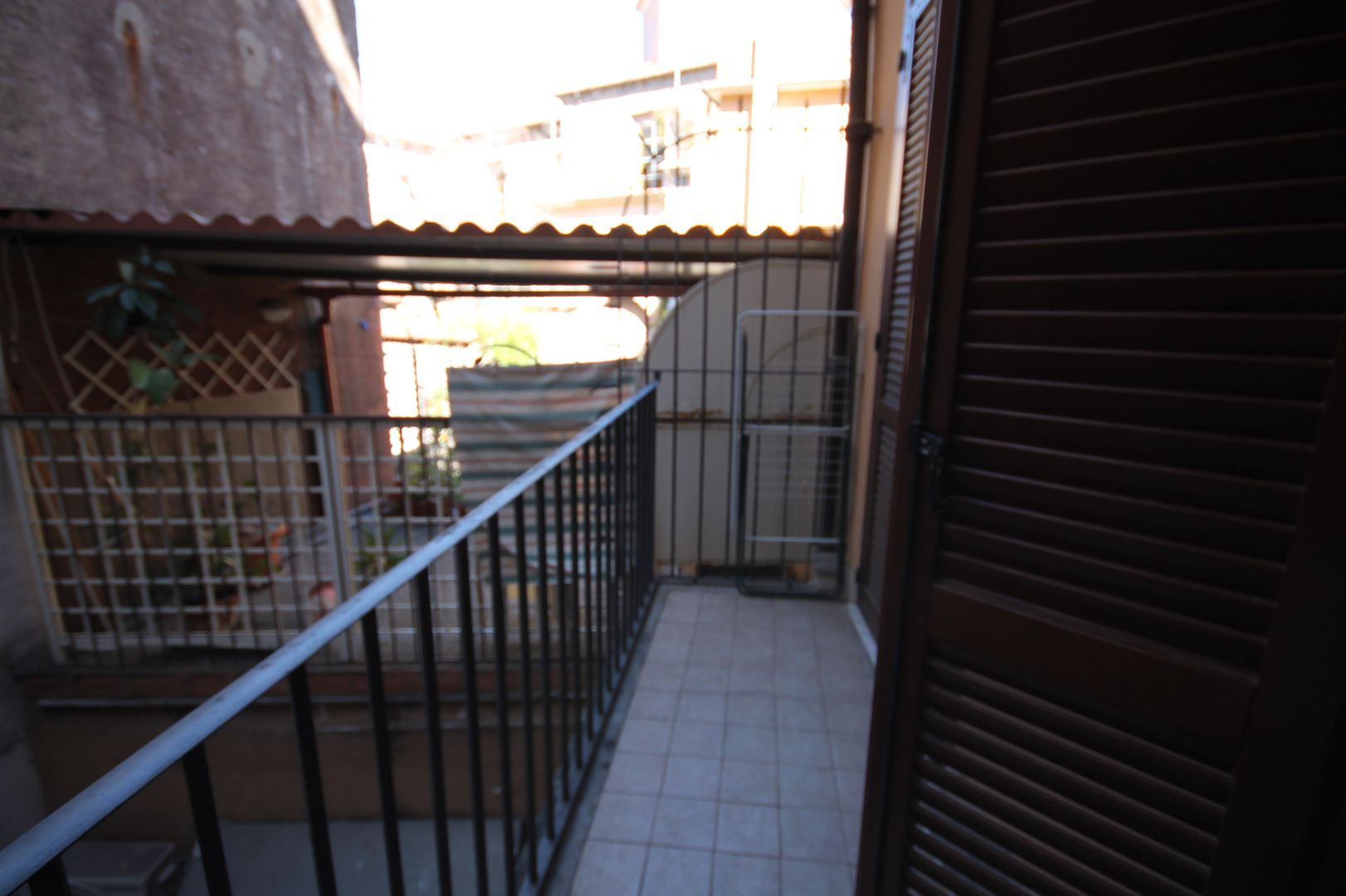 Relooking appartamento in Ghetto Ebraico a Roma, Creattiva Home ReDesigner - Consulente d'immagine immobiliare Creattiva Home ReDesigner - Consulente d'immagine immobiliare Balcón