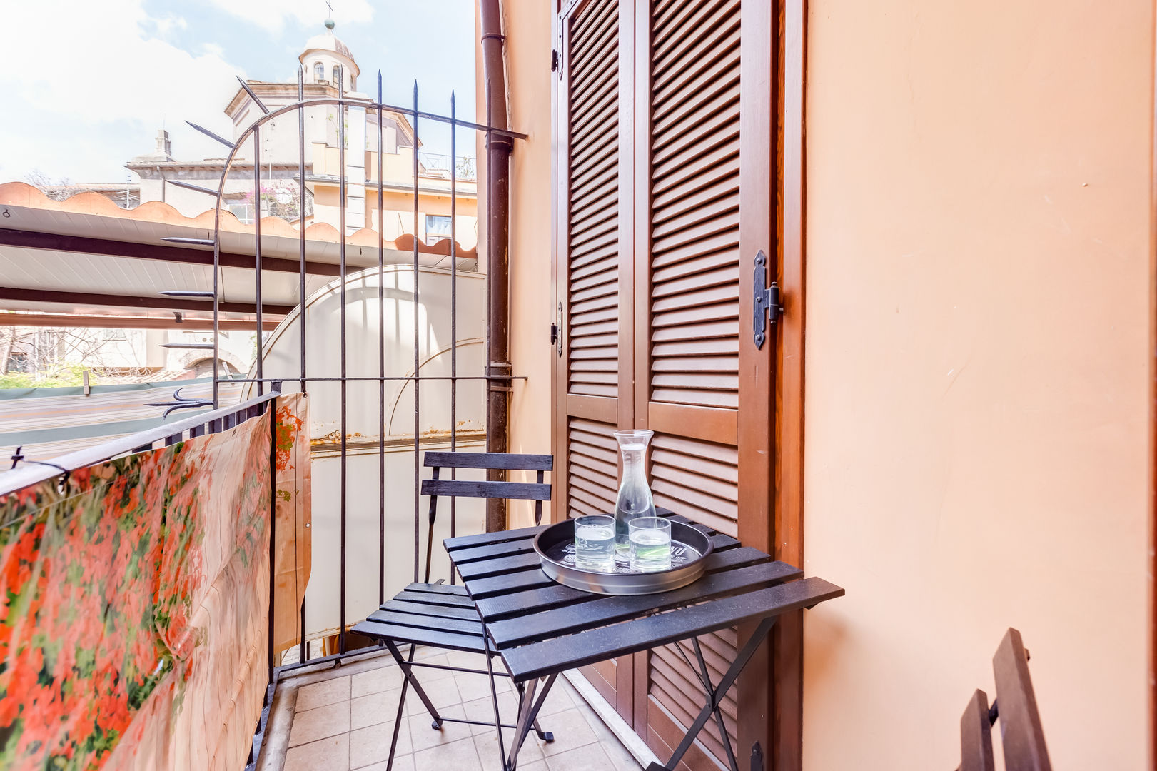 Relooking appartamento in Ghetto Ebraico a Roma, Creattiva Home ReDesigner - Consulente d'immagine immobiliare Creattiva Home ReDesigner - Consulente d'immagine immobiliare شرفة