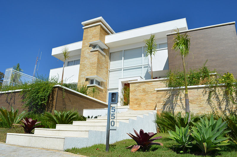 Casa Portal da Colina 01 - Jundiaí, Mello&Condini - Arquitetura e Interiores Mello&Condini - Arquitetura e Interiores Rumah Modern