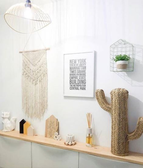 homify 北欧スタイルの 玄関&廊下&階段 天然繊維 ベージュ アクセサリー＆デコレーション