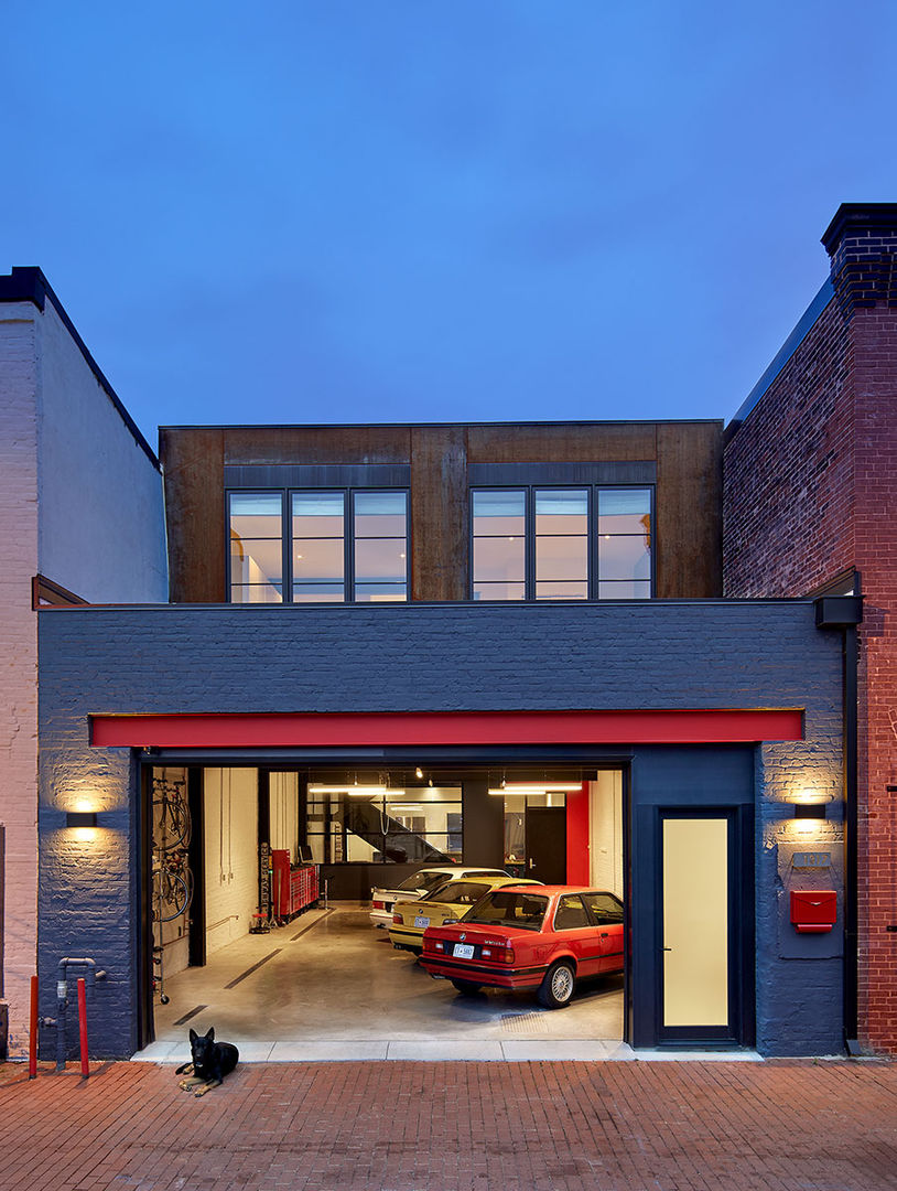 AutoHaus, KUBE architecture KUBE architecture Modern Houses modern garage,garage,modern architecture