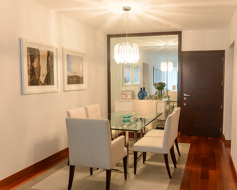 Sala comedor en San Isidro, ALUA - Arquitectura de Interiores ALUA - Arquitectura de Interiores Modern dining room