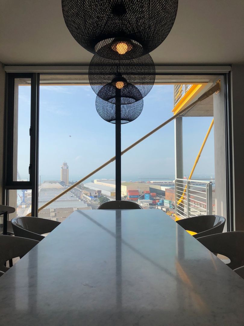 A world-class view 24/7 Just Interior Design Dining room