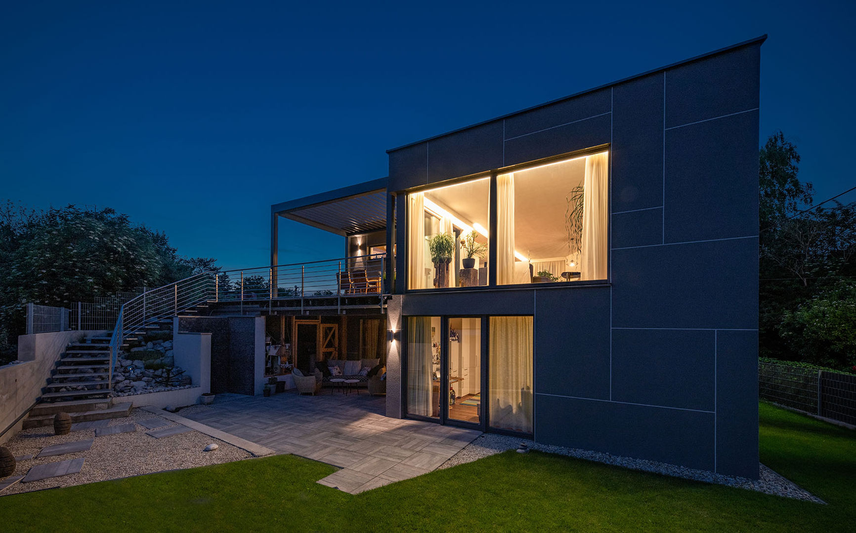 ÖKOLOGISCHES HOLZHAUS AUS STROH UND LEHM IN WIEN STAMMERSDORF, AL ARCHITEKT - in Wien AL ARCHITEKT - in Wien Будинки