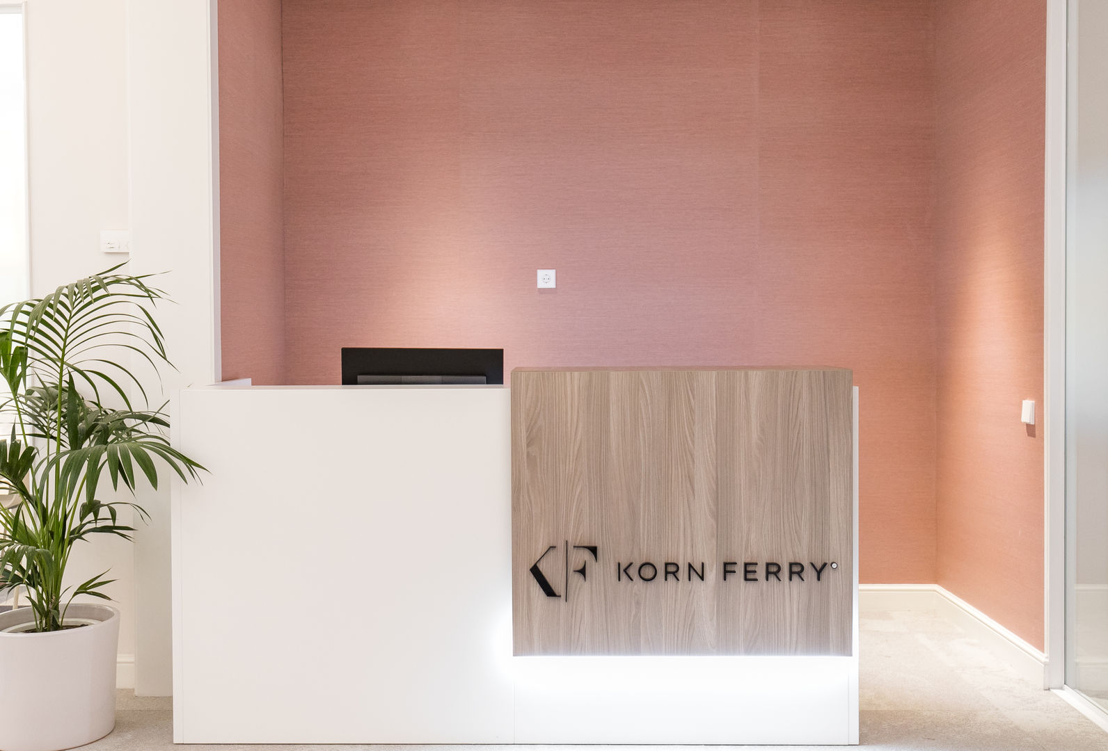 Korn Ferry Piedra Papel Tijera Interiorismo Espacios comerciales Oficinas y Tiendas