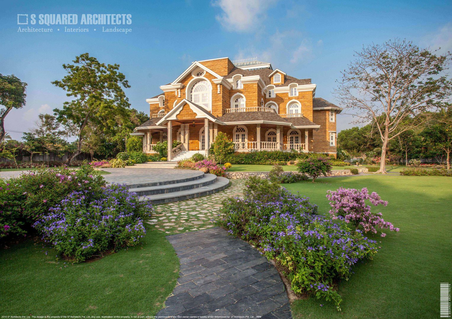 The 'Golden Hue' Residence , S Squared Architects Pvt Ltd. S Squared Architects Pvt Ltd. Bungalow Đá sa thạch