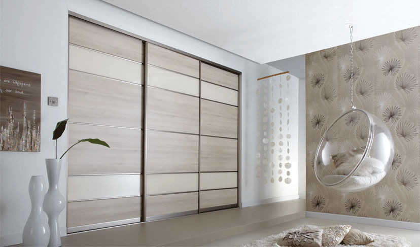 Light Lakeland Sliding Door Wardrobes London Metro Wardrobes London 모던스타일 침실 옷장 & 벽장