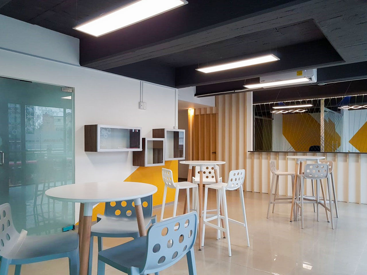 Oficinas Fuxion, AU Lab AU Lab Modern Çalışma Odası