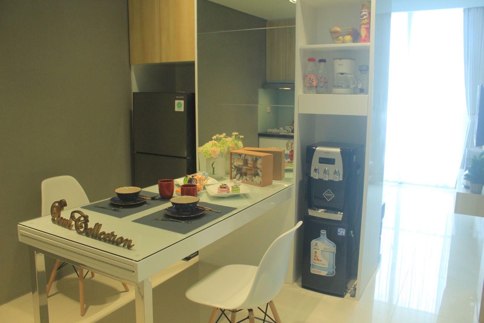 Lexington apartment, POWL Studio POWL Studio Ruang Makan Modern