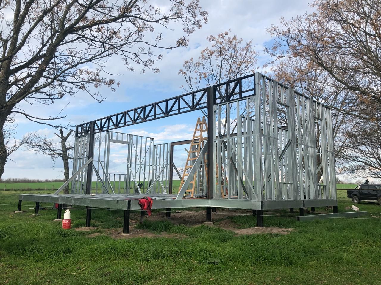 Steel Framing , Ferrocenter Ferrocenter Dom prefabrykowany Żelazo/Stal