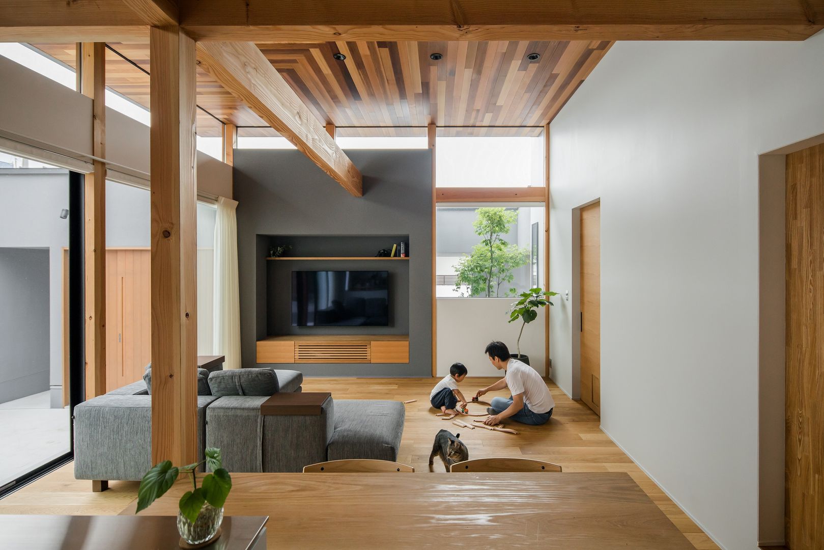 kamikasa house, ALTS DESIGN OFFICE ALTS DESIGN OFFICE غرفة المعيشة