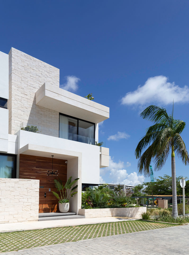 casa de la p, Daniel Cota Arquitectura | Despacho de arquitectos | Cancún Daniel Cota Arquitectura | Despacho de arquitectos | Cancún Eengezinswoning Beton