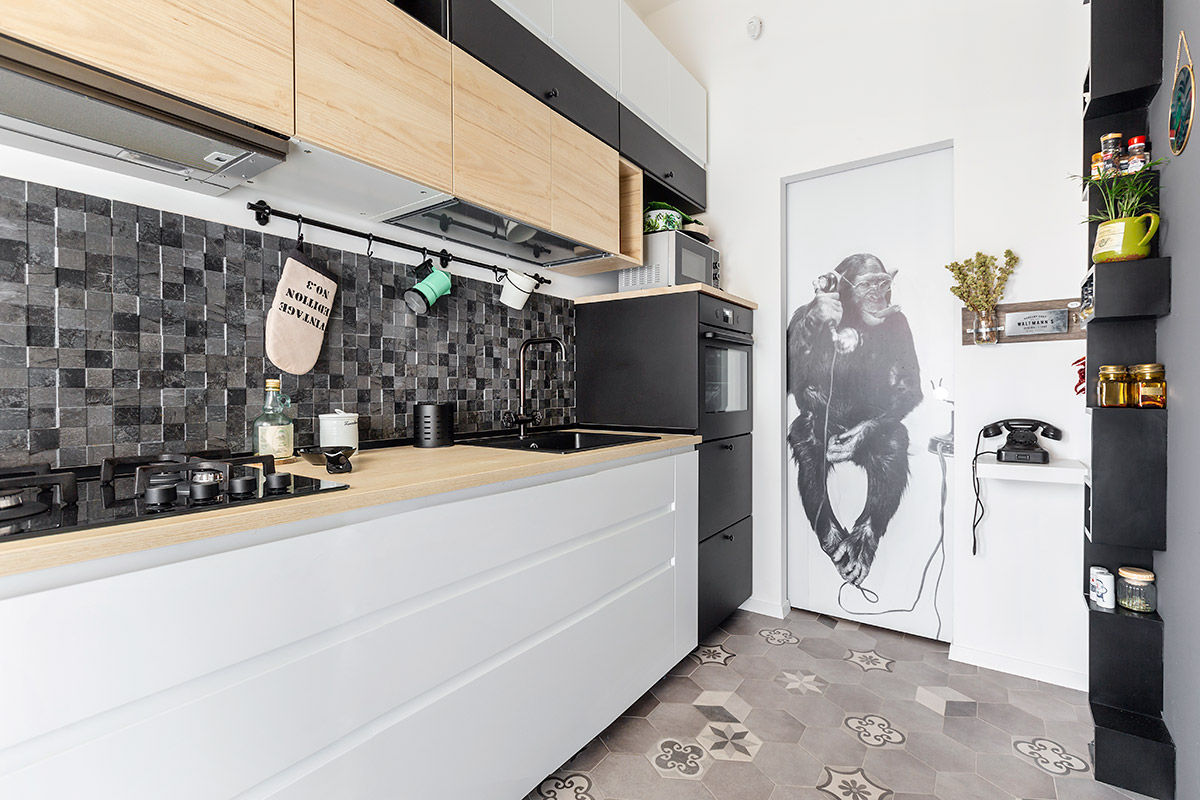 Ristrutturazione appartamento di 100 mq a Roma, Prati Fiscali, Facile Ristrutturare Facile Ristrutturare Built-in kitchens