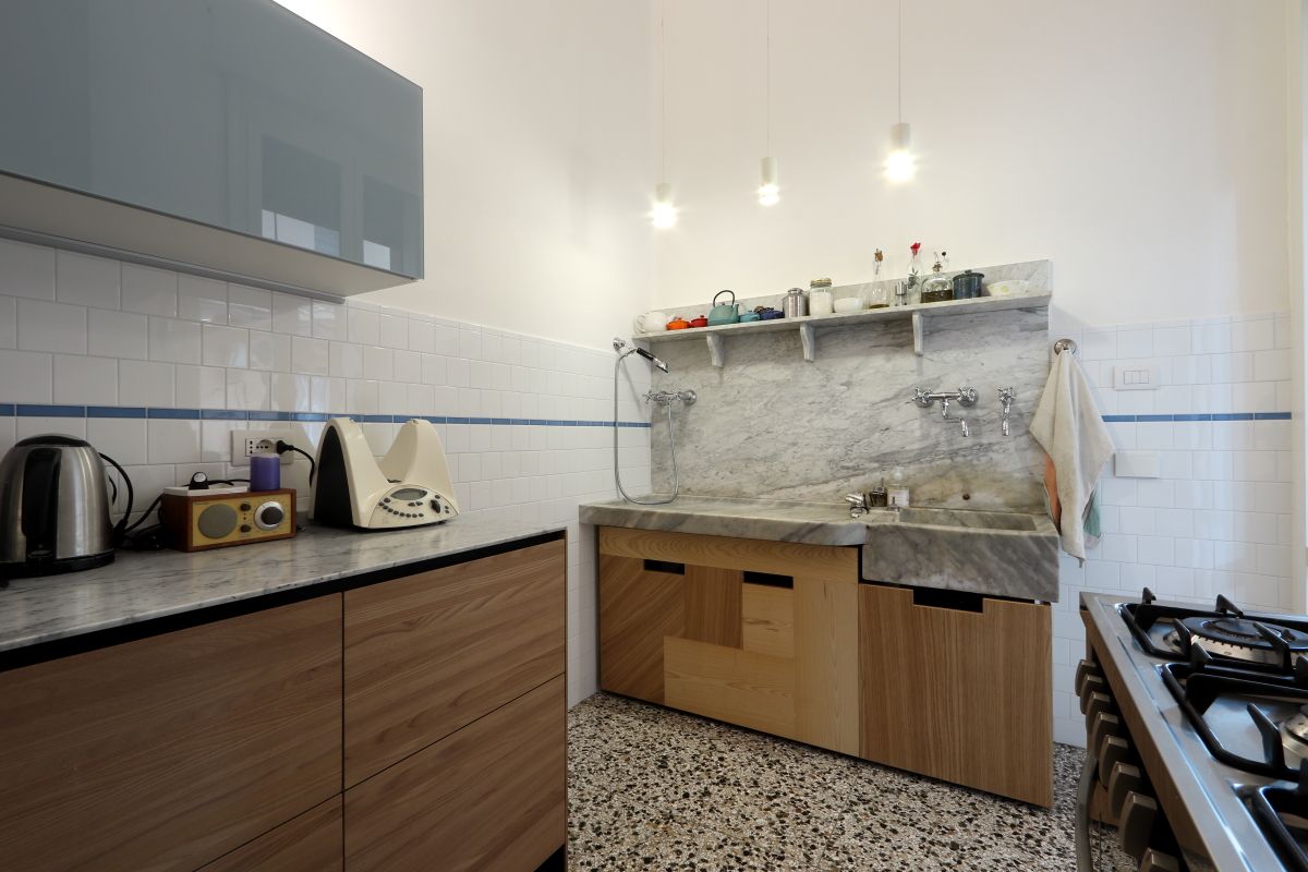 Casa I&B, Daniele Arcomano Daniele Arcomano Built-in kitchens