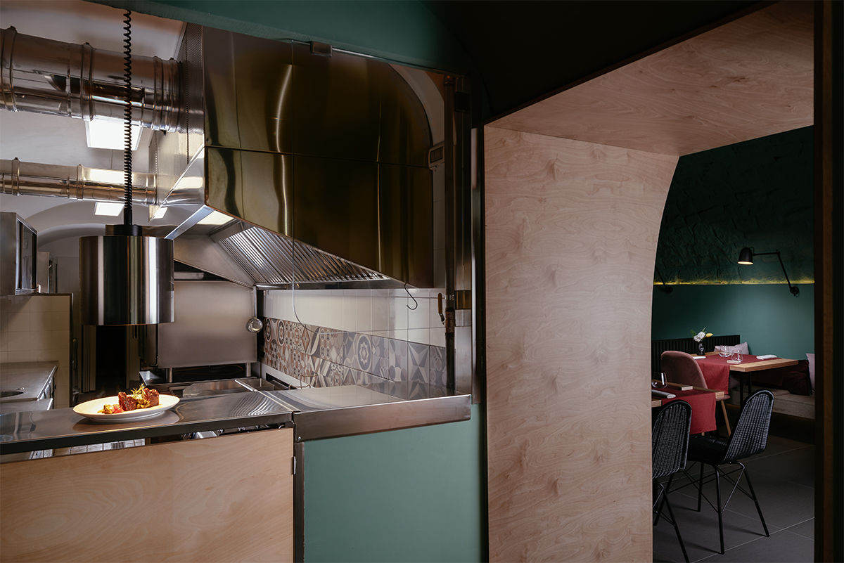 Hosteria Bugiarda - contemporary kitchen, manuarino architettura design comunicazione manuarino architettura design comunicazione Espacios comerciales Hierro/Acero Restaurantes