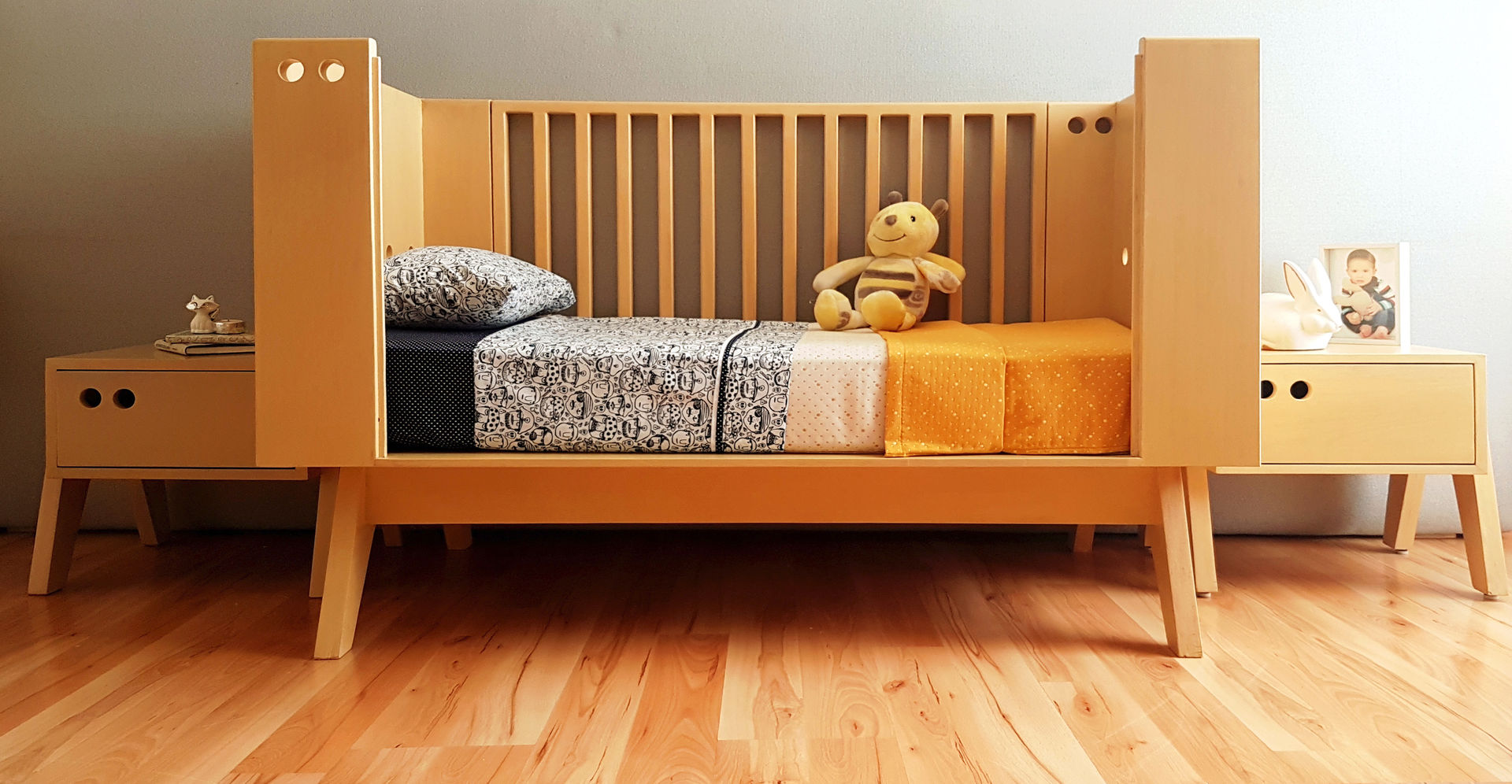 Línea Buchetti, Mioletto Mioletto Scandinavian style nursery/kids room Engineered Wood Transparent Beds & cribs