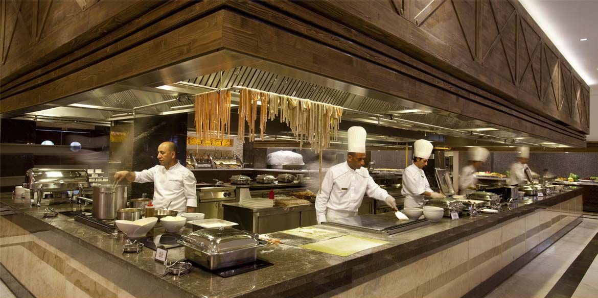 Otel Ana Restoranı - Show Mutfağı Kalya İç Mimarlık \ Kalya Interıor Desıgn Ticari alanlar Ahşap Ahşap rengi Show Mutfak,otel restoranı,restoran,ahşap kaplama,otel restoran,Yeme & İçme