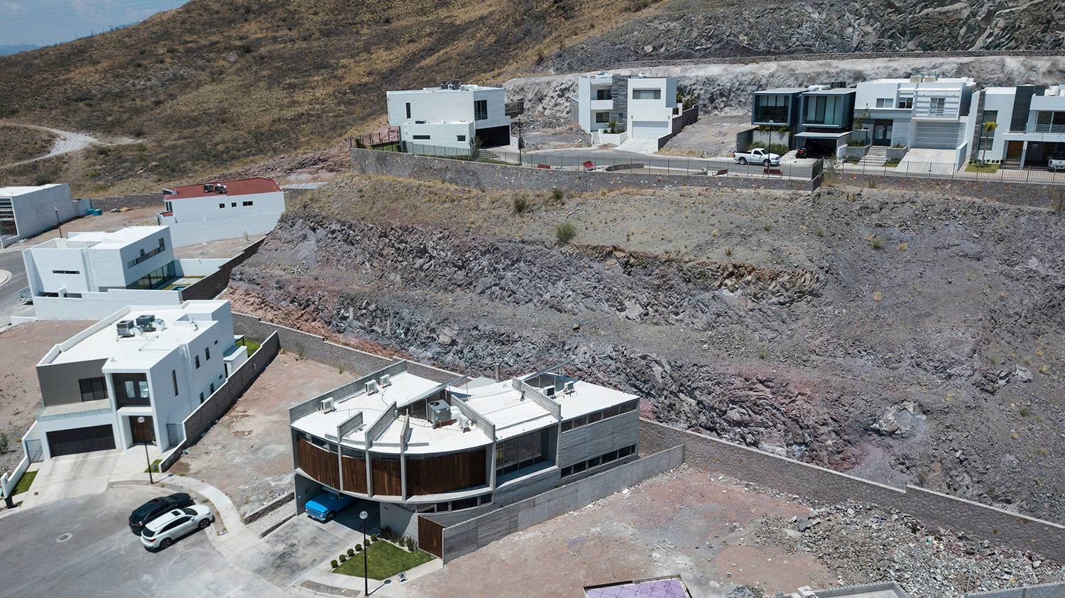 CASA MV, Garzamaya Arquitectos Garzamaya Arquitectos Roof terrace Concrete