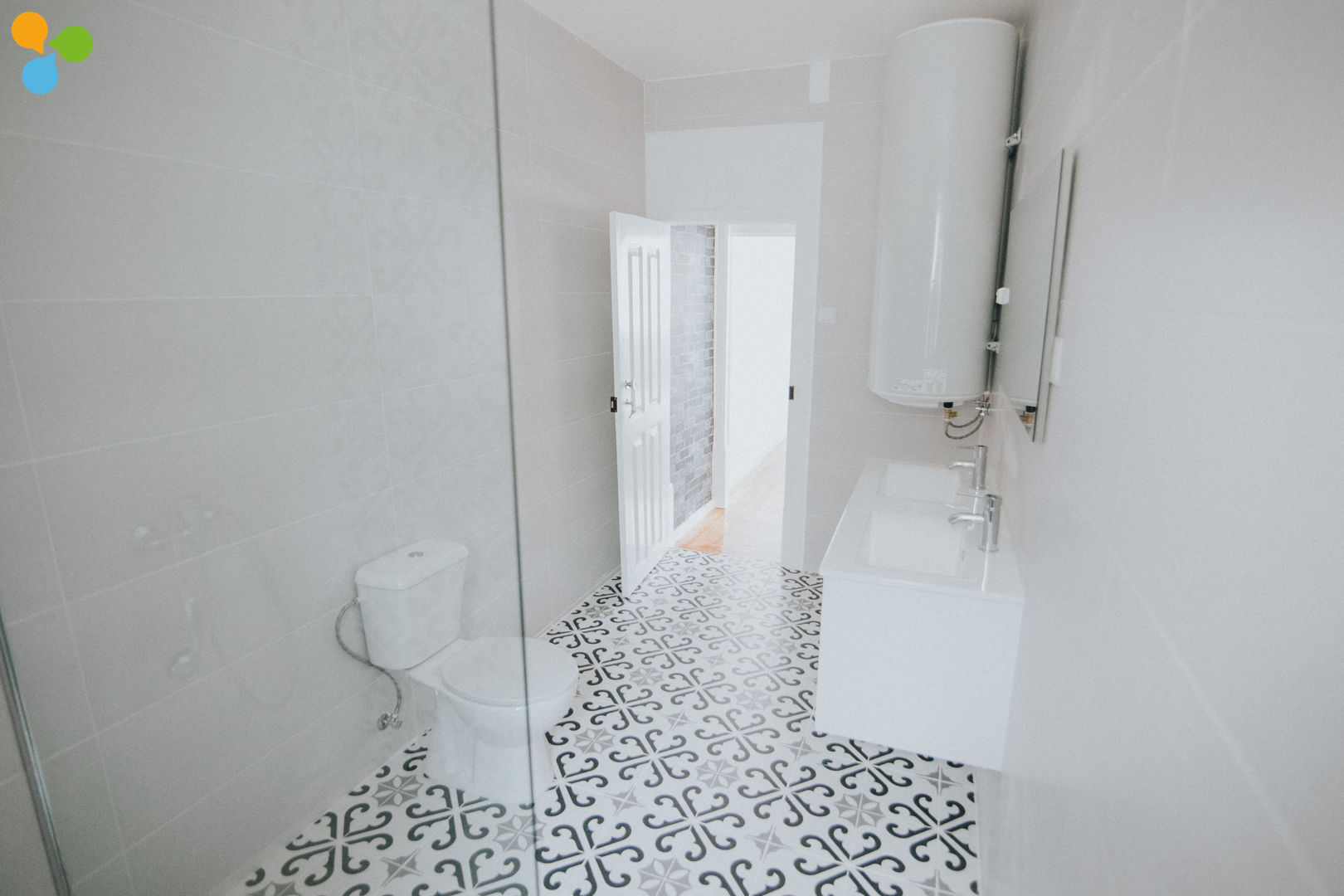 homify Baños modernos