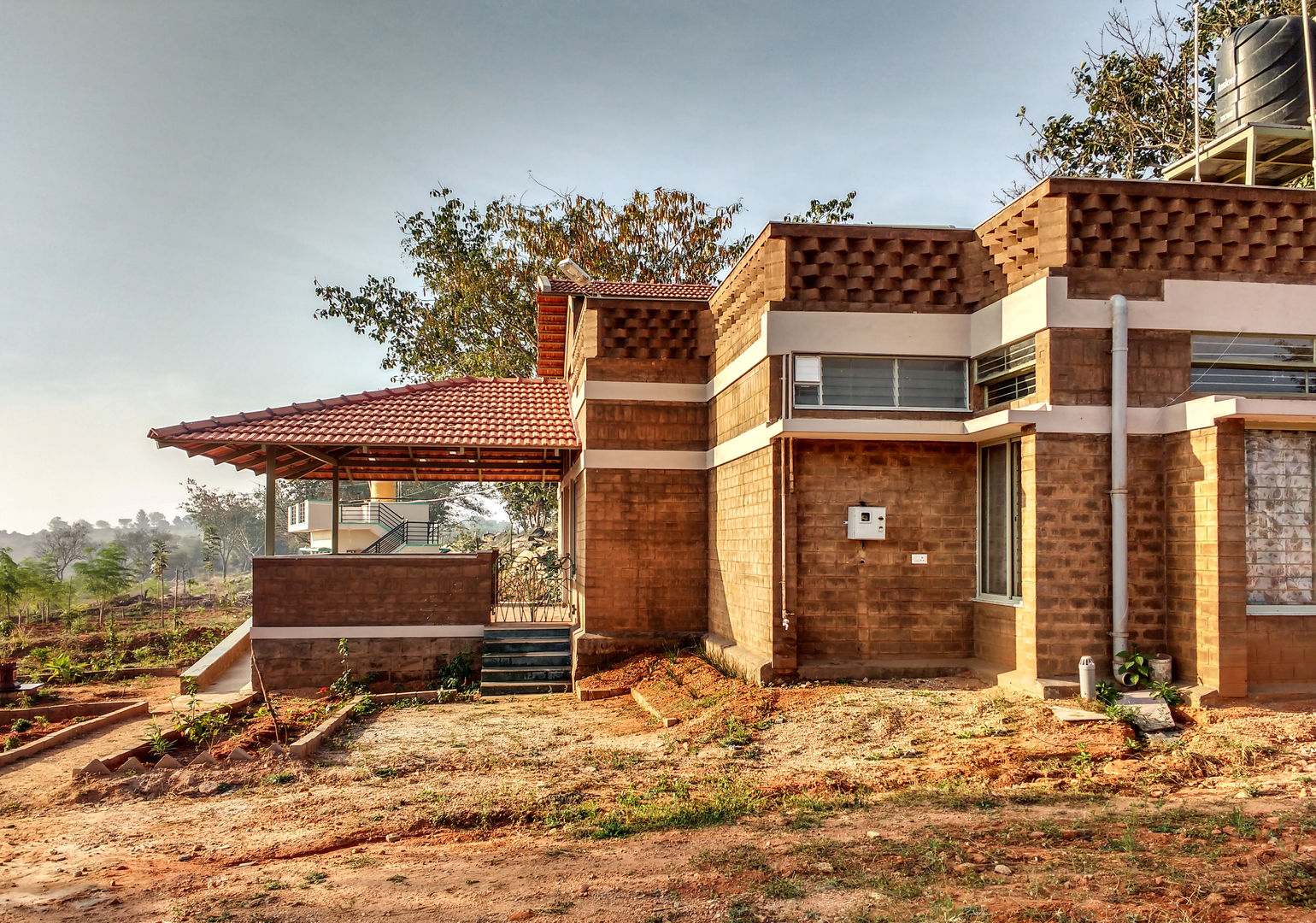 Magadi Farm House, Tropic responses Tropic responses Casas pequeñas