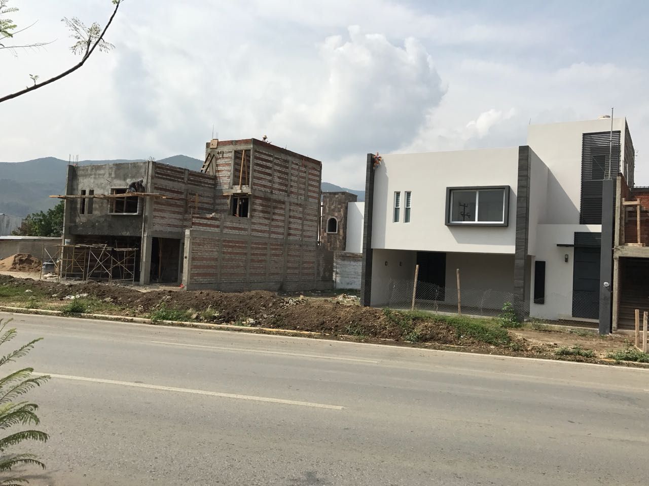 Fachada Ideas Arquitectónicas Casas multifamiliares Concreto