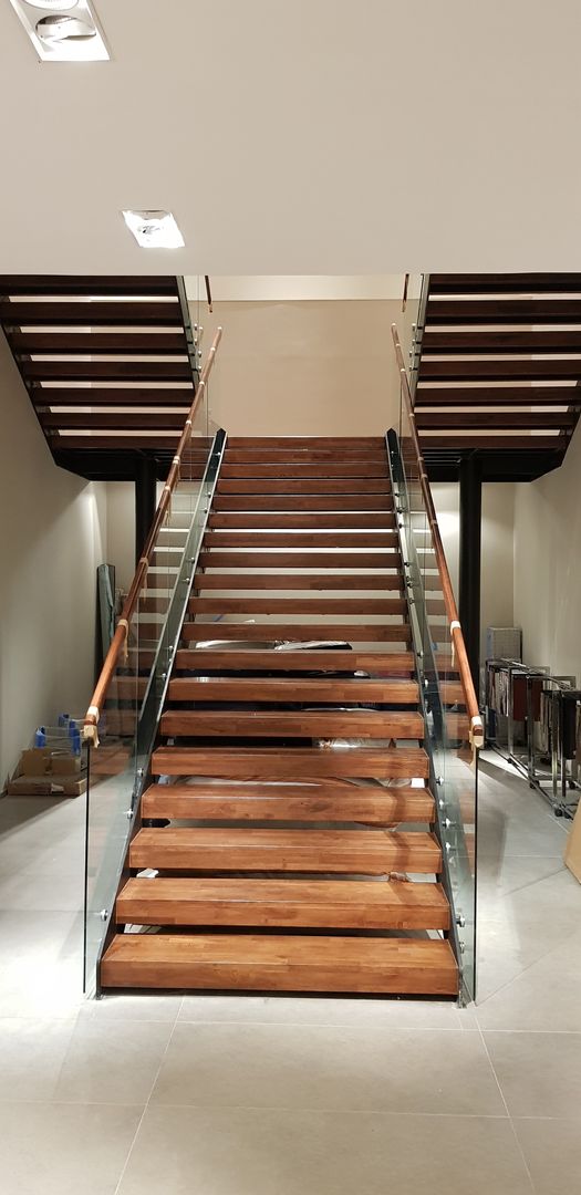 MAĞAZA MERDİVEN, Pİ METAL TASARIM MERDİVEN Pİ METAL TASARIM MERDİVEN Escalier