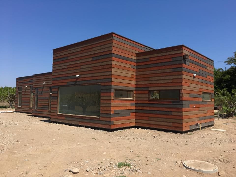 homify Prefabricated home Chipboard