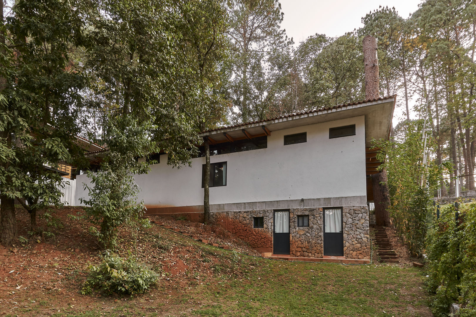 casa m, Saavedra Arquitectos Saavedra Arquitectos Dom rustykalny Cegły