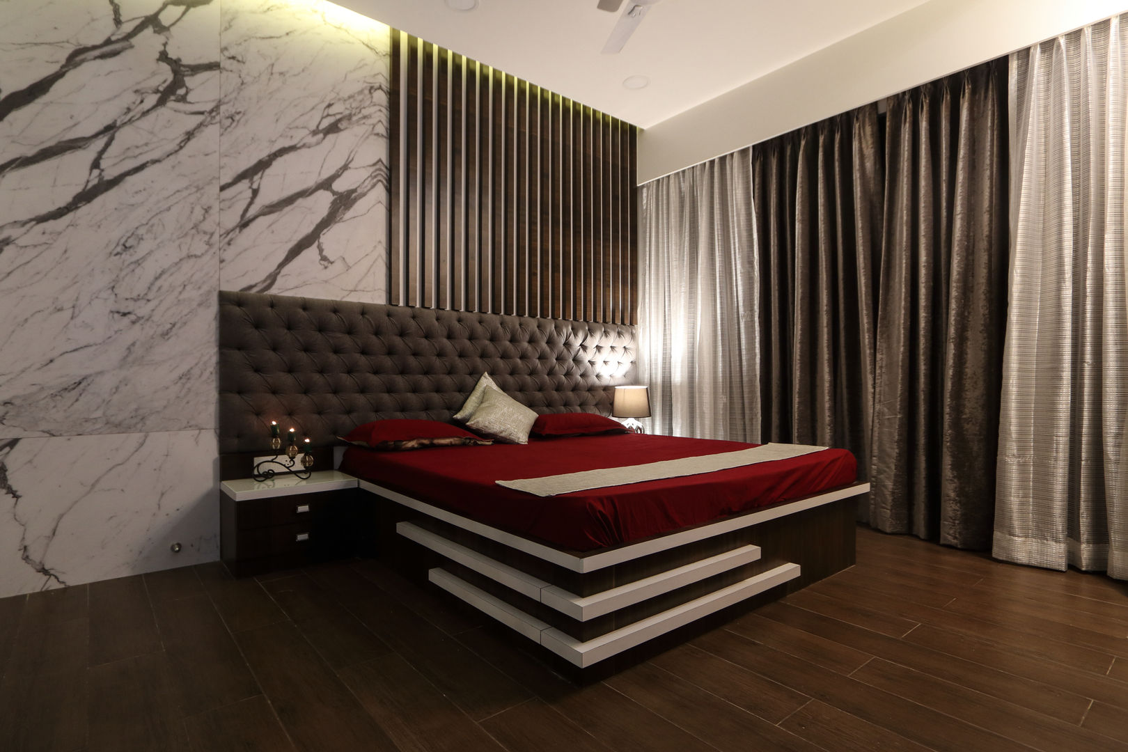 Classic Interior of Kumar Sienna, Magarpatta., AARAYISHH AARAYISHH Modern style bedroom