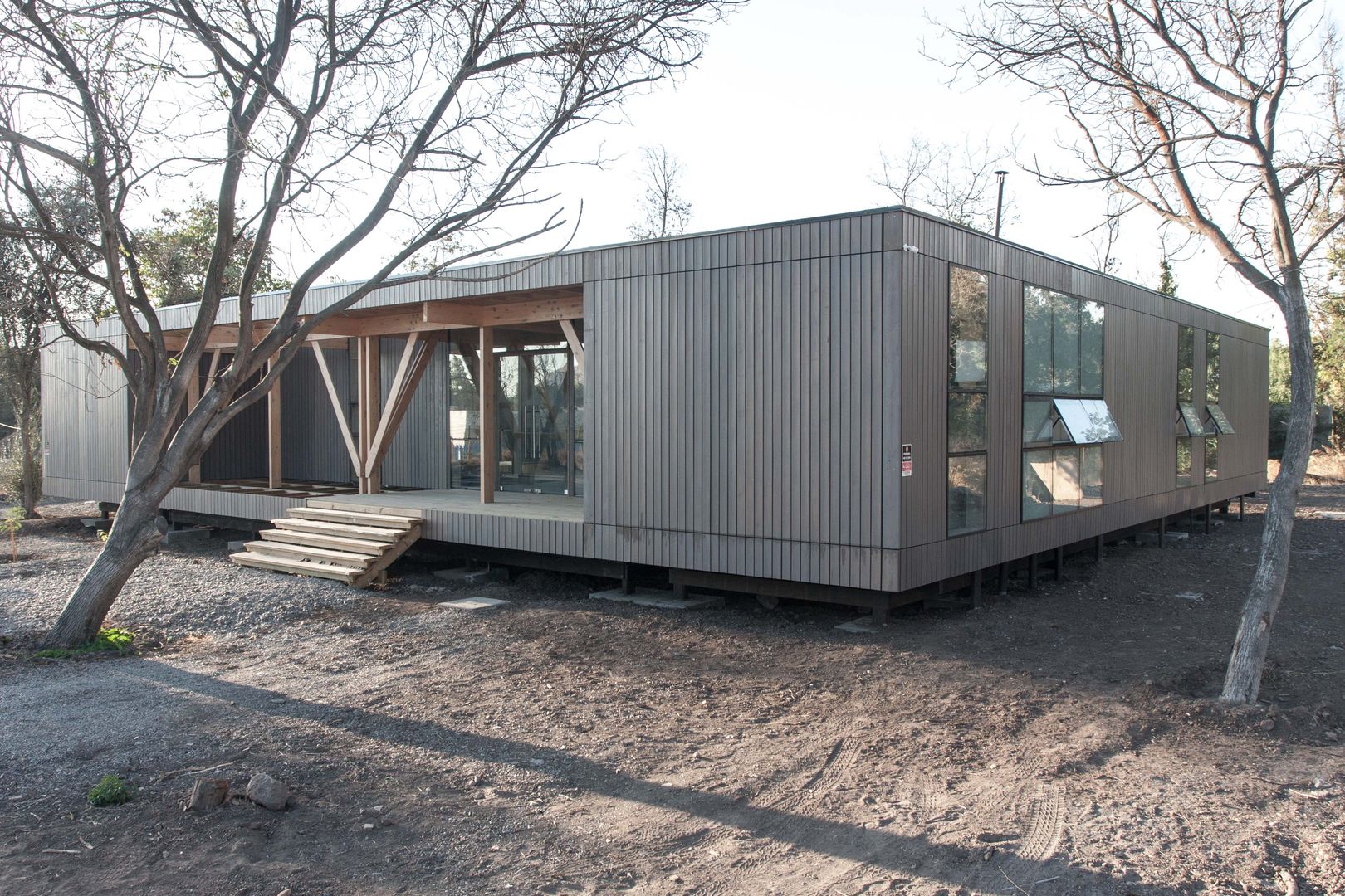 Oficinas Chicureo, MACIZO, ARQUITECTURA EN MADERA MACIZO, ARQUITECTURA EN MADERA مساحات تجارية مكاتب ومحلات