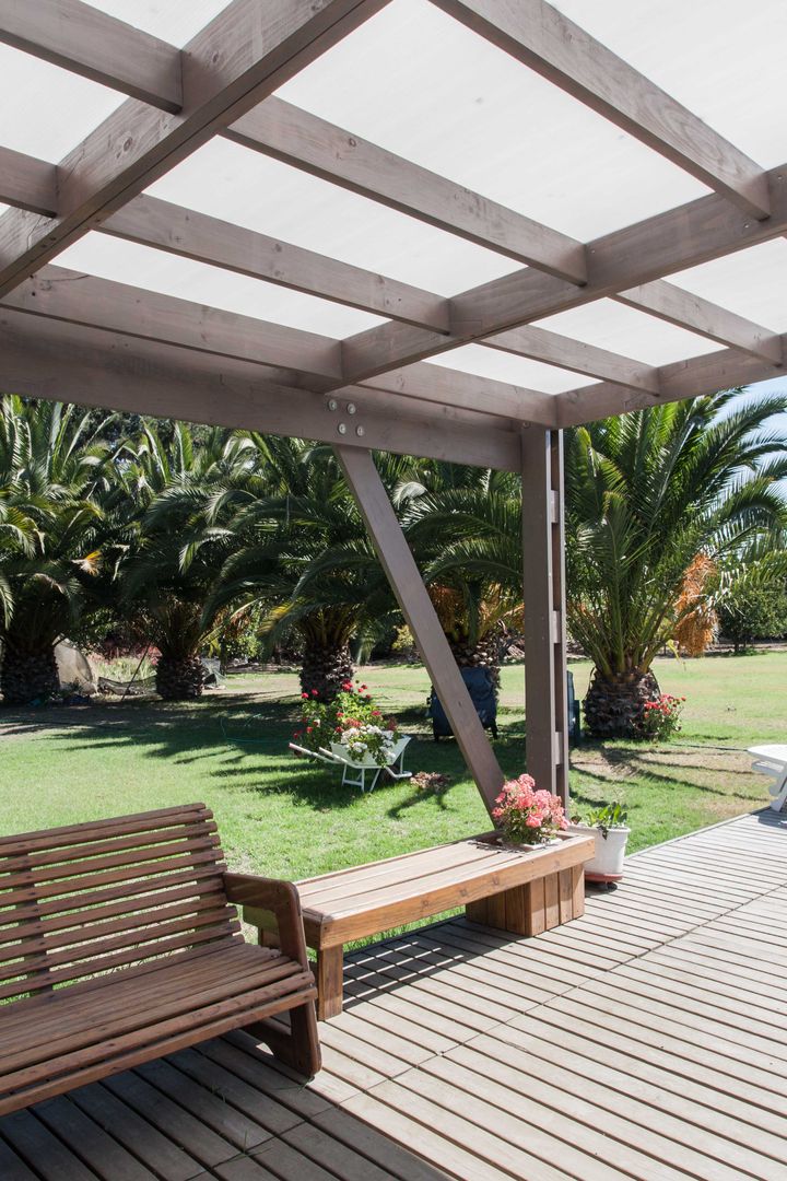 Deck Talagante, MACIZO, ARQUITECTURA EN MADERA MACIZO, ARQUITECTURA EN MADERA Lean-to roof لکڑی Wood effect