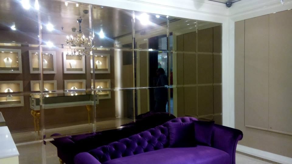 Showroom Design, Tanish Dzignz Tanish Dzignz Espacios comerciales Centros comerciales