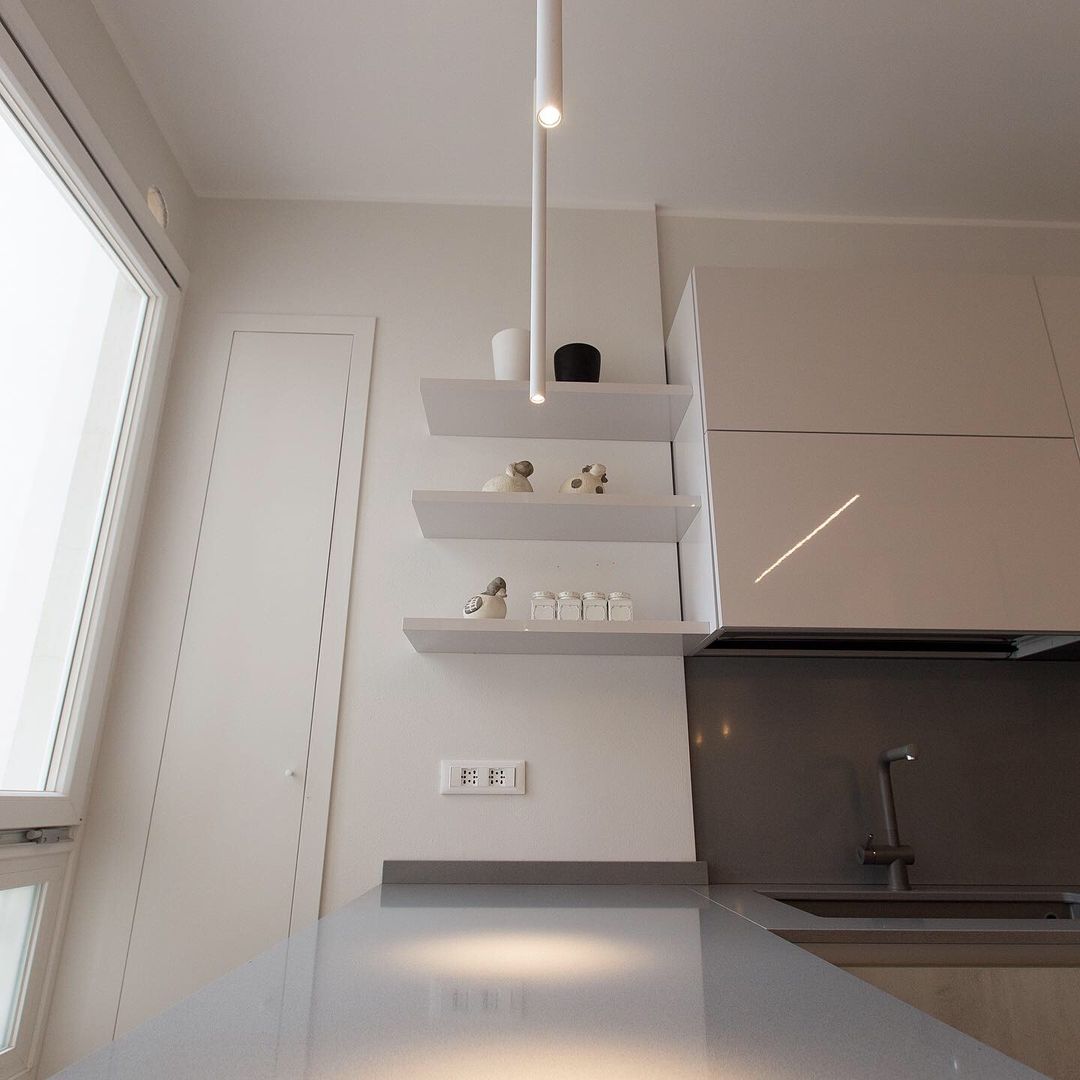 CASA SA | SARZANA (SP), LM PROGETTI LM PROGETTI Modern style kitchen Lighting