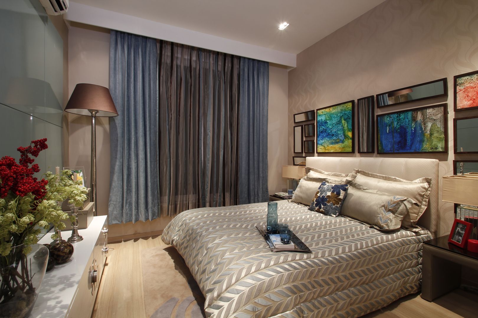 Appartment Interiors, Tanish Dzignz Tanish Dzignz Classic style bedroom