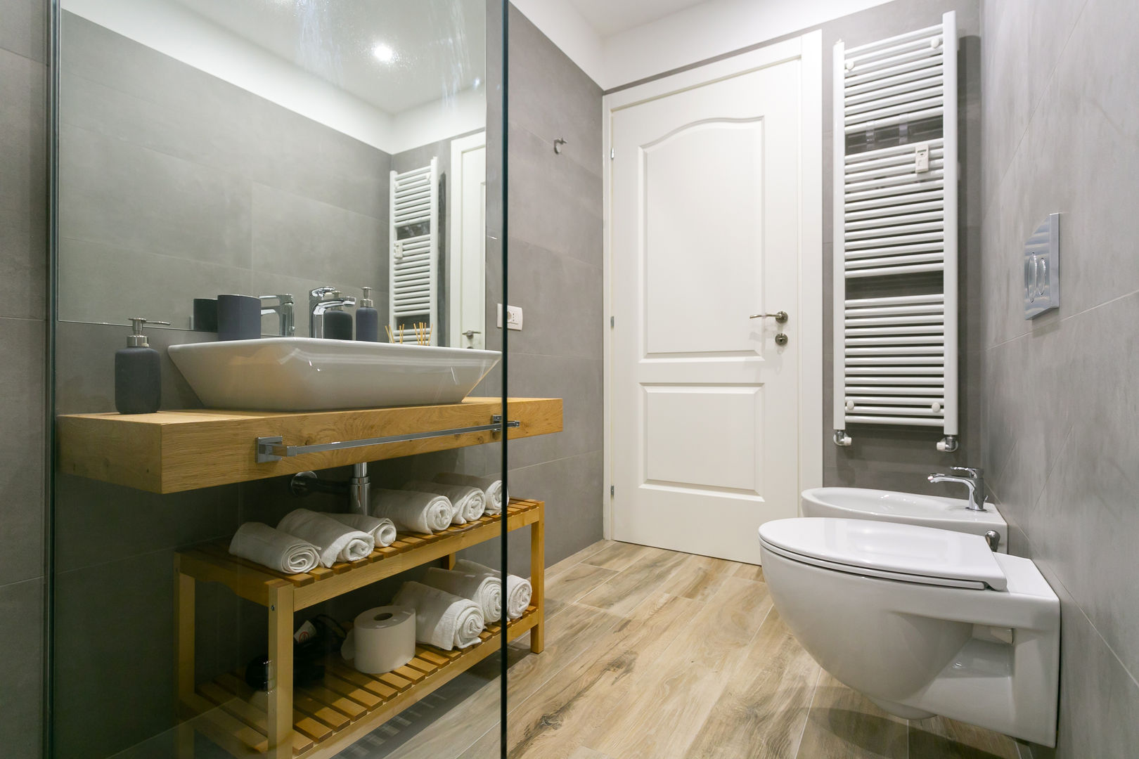 short stays , studio ferlazzo natoli studio ferlazzo natoli Minimalist style bathroom