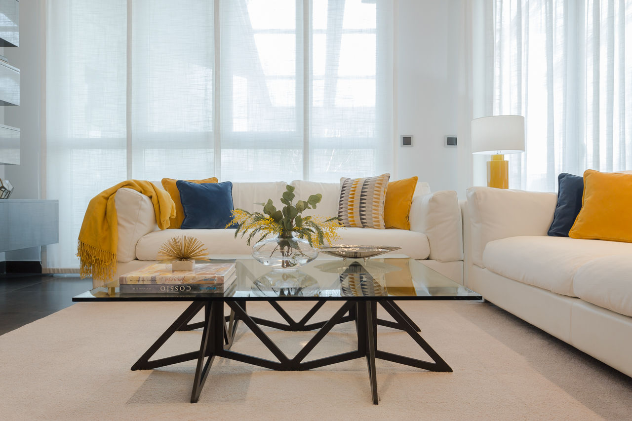 Casa CO, Eva Jurado Estudio de Interiores Eva Jurado Estudio de Interiores Salones de estilo moderno Amarillo