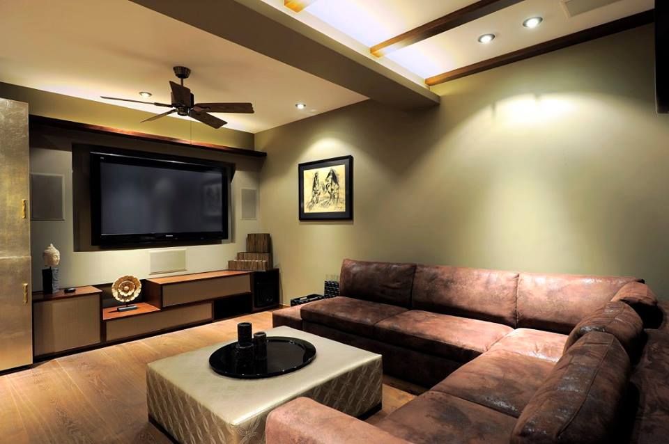 4bhk Residence, Grant Road, SPACE DESIGN STUDIOS SPACE DESIGN STUDIOS Salas multimedia modernas