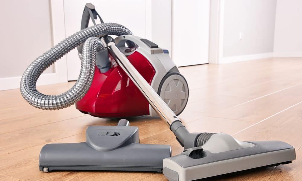 Should You Purchase an Upright or Canister Vacuum Cleaner For Home ?, InterHome InterHome Vloeren