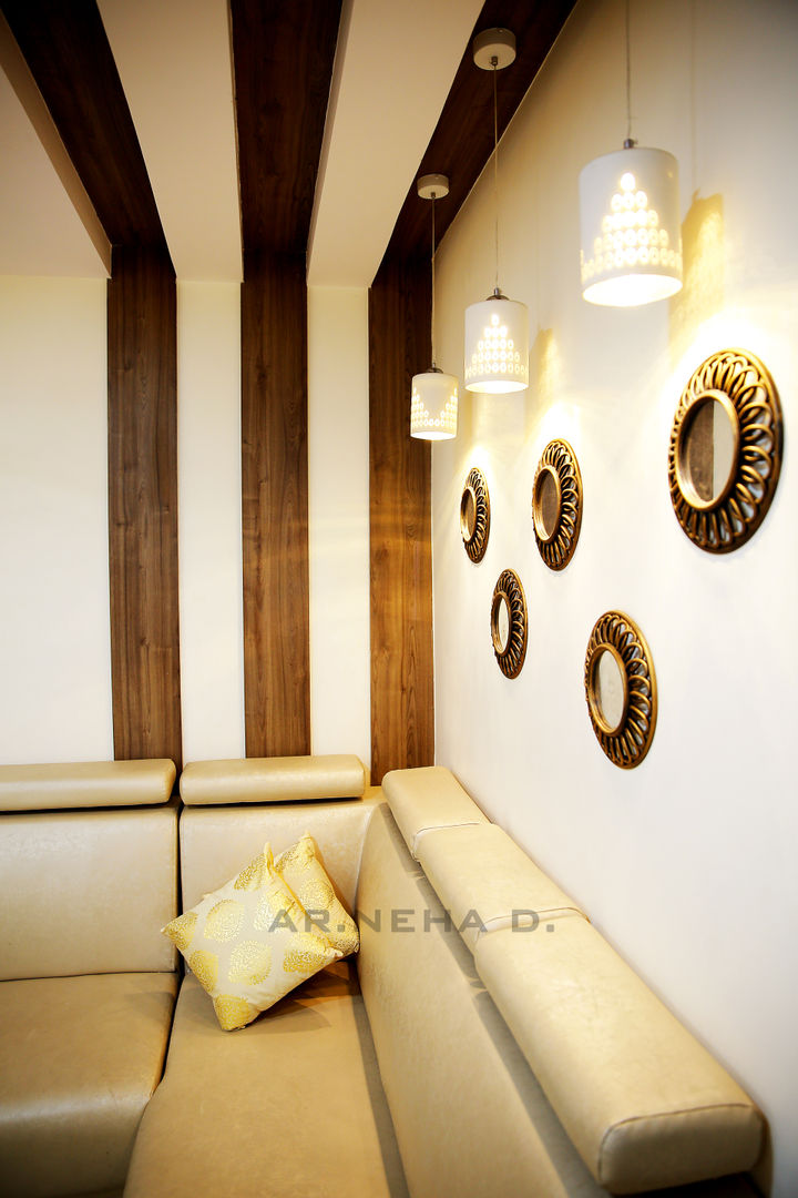 Interior Design of Mr.Kharpude's Residence , Neha Dharkar Neha Dharkar Moderne woonkamers