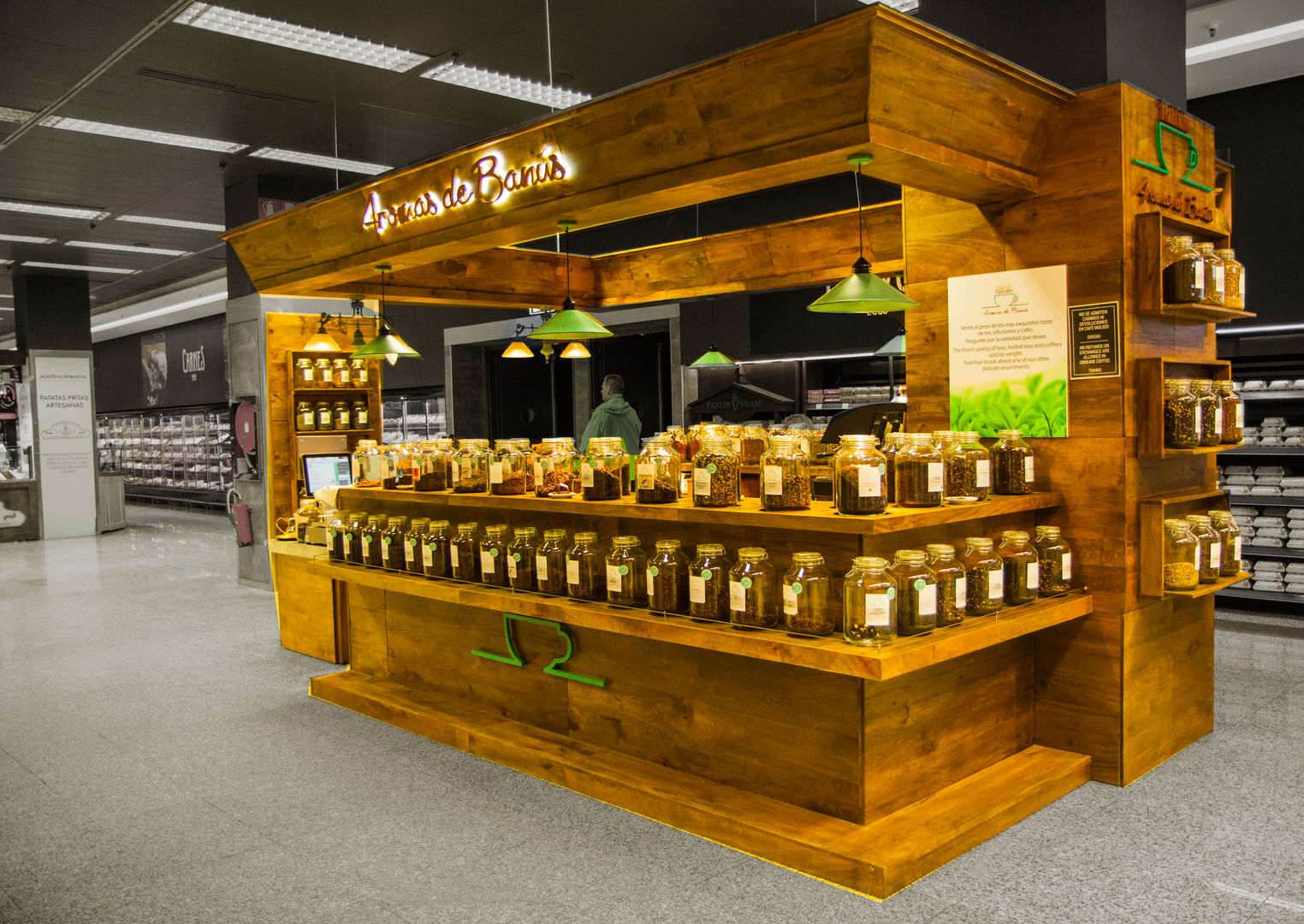 Diseño y Decoración de Espacios Comerciales en "El Corte Inglés", DC PROJECTS DC PROJECTS مساحات تجارية خشب Wood effect محلات تجارية