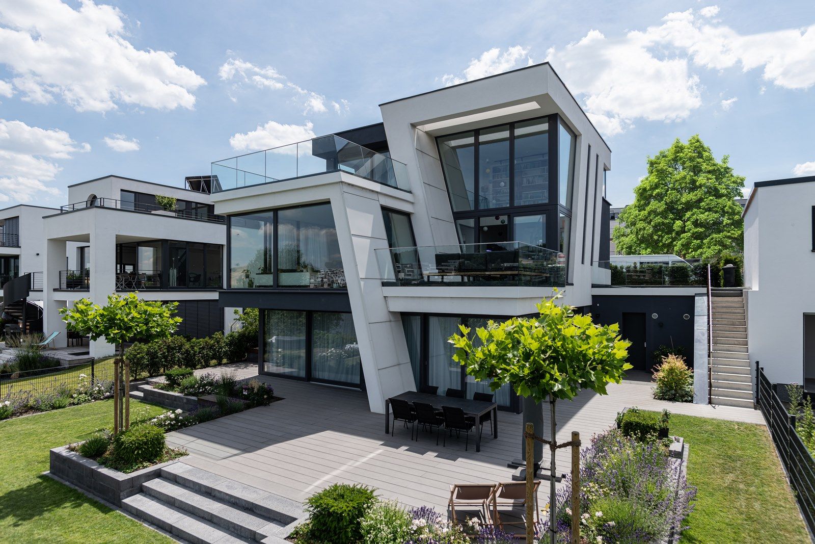 Außergwöhnliche Villa am Phönixsee, Avantecture GmbH Avantecture GmbH فيلا