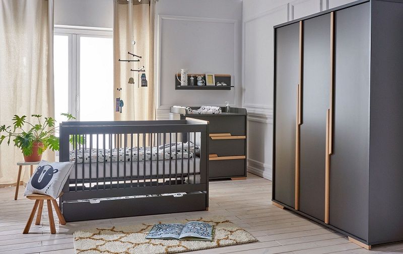 Modernes Babyzimmer in verschiedenen Ausführungen, QMM TraumMoebel QMM TraumMoebel Dormitorios infantiles Clósets y cómodas