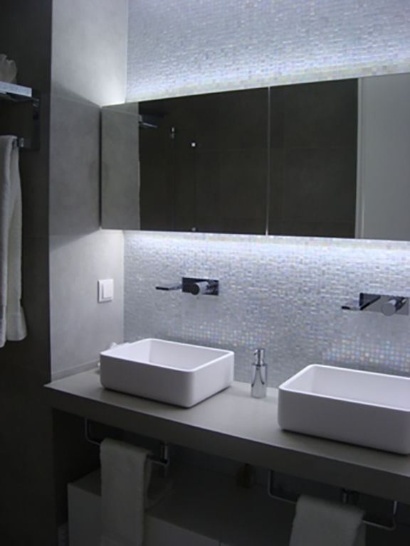 Apartamento em Lisboa - Projecto de Arquitectura e Interiores, AlexandraMadeira.Ac - Arquitectura e Interiores AlexandraMadeira.Ac - Arquitectura e Interiores Modern style bathrooms