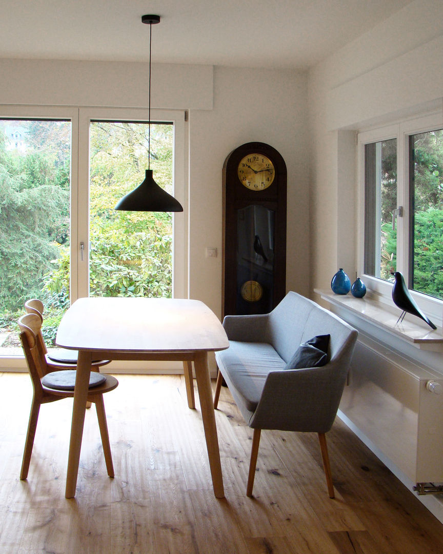 Ferienwohnung in der Eifel, stanke interiordesign stanke interiordesign Moderne eetkamers