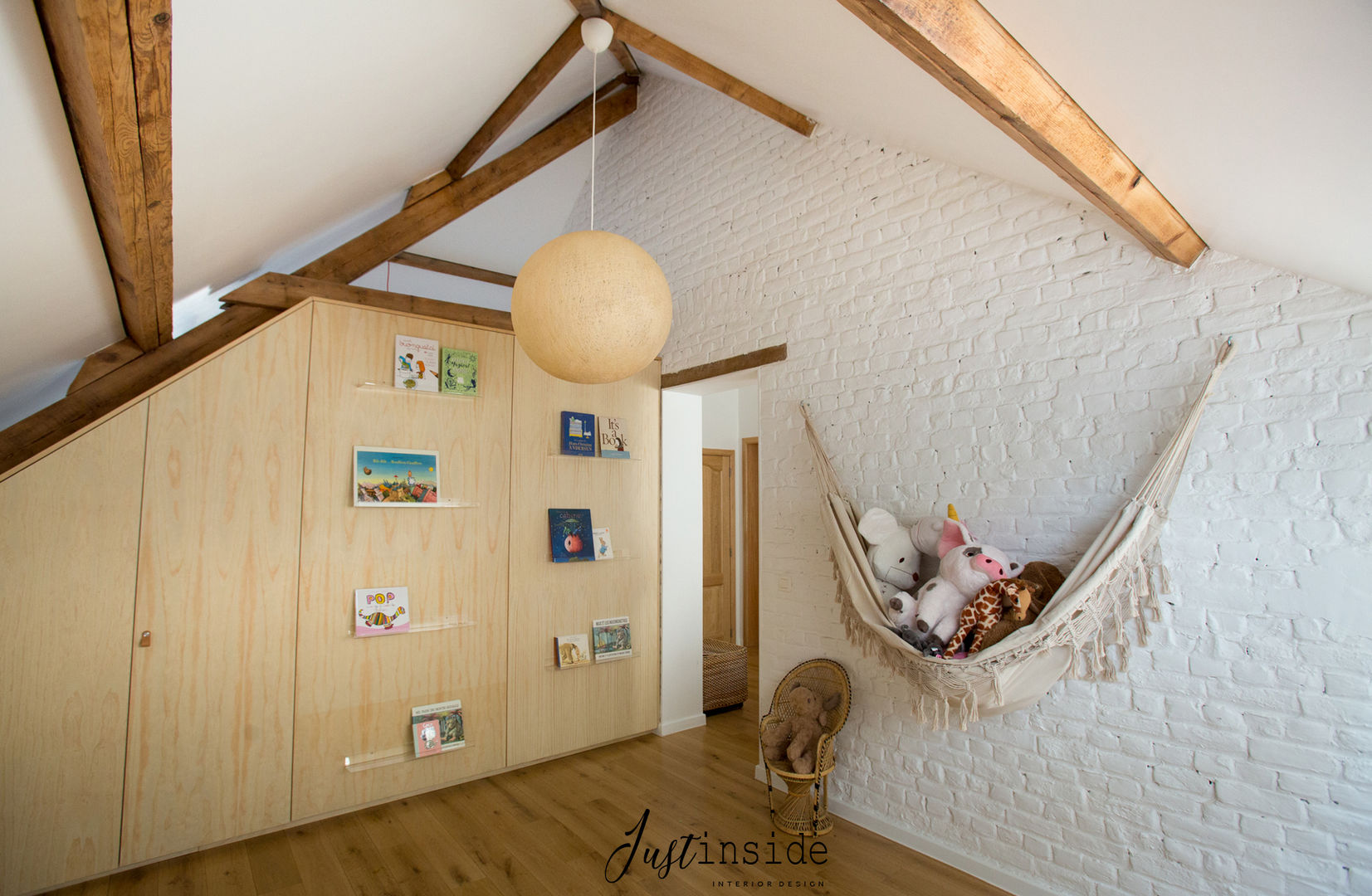 Une maison haute en couleurs, justinside justinside Kinderzimmer Mädchen MDF