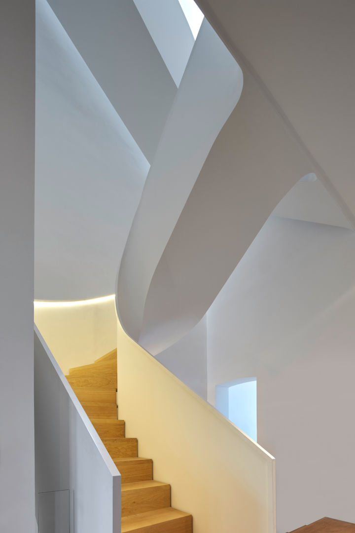 E50 - Umbau einer Gründerzeit-Villa, scoopstudio scoopstudio Stairs Metal